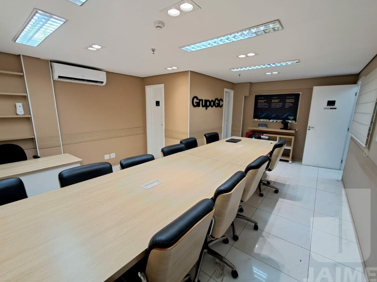 Comercial na R Domingos de Morais — Vila Mariana, São Paulo