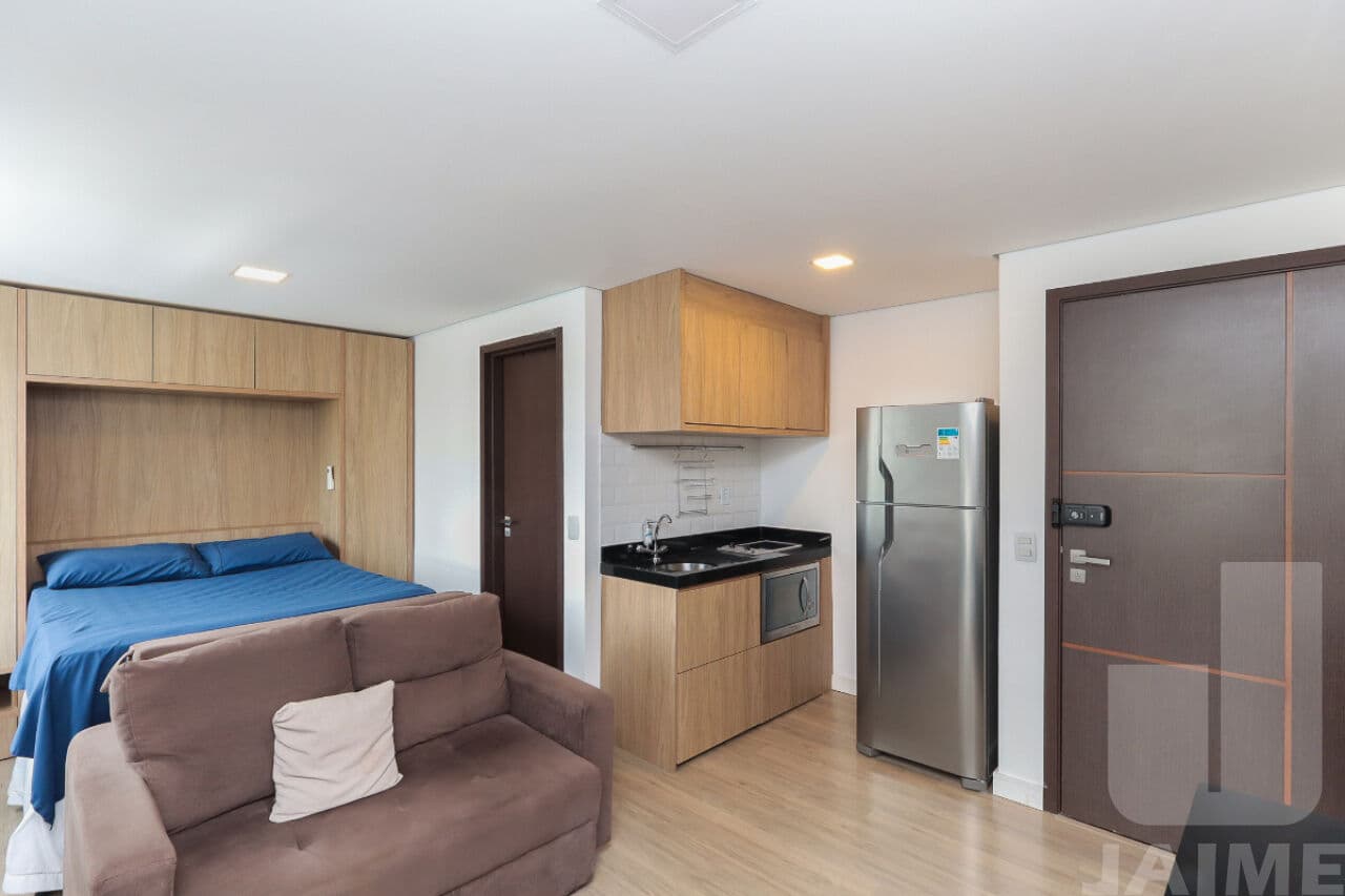 Apartamento de 1 dormitório na R Fradique Coutinho — Pinheiros, São Paulo