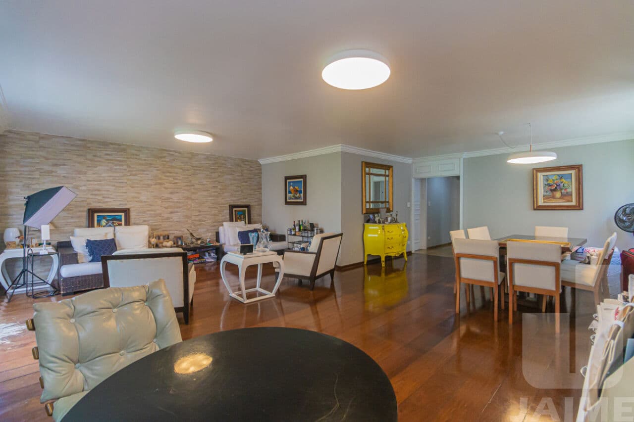 Apartamento de 4 dormitórios na R DOUTOR BRASÍLIO MACHADO — Higienópolis, São Paulo
