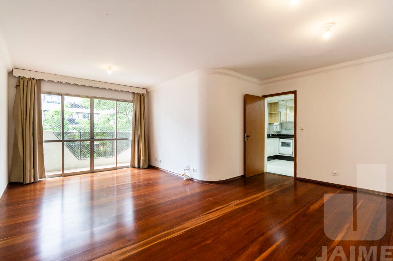 Apartamento de 3 dormitórios na R Ministro Ferreira Alves — Perdizes, São Paulo