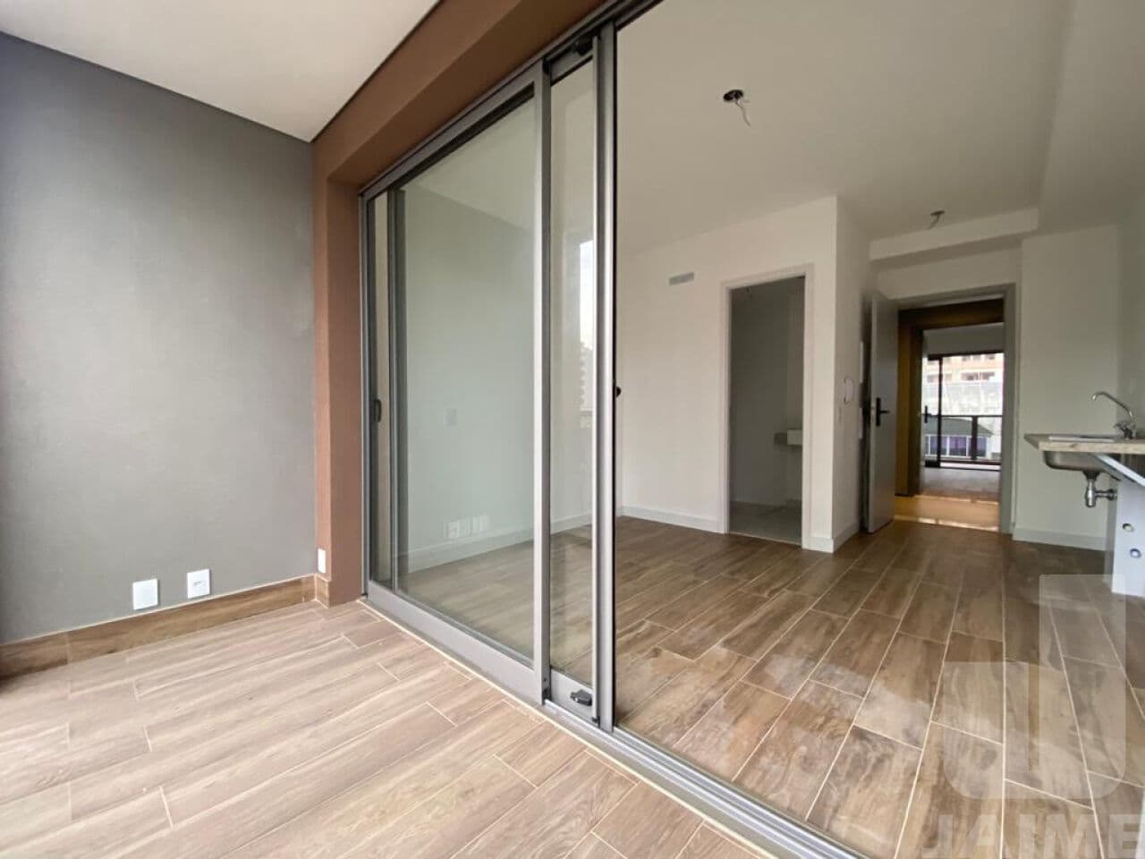 Apartamento de 1 dormitório na R Alves Guimarães — Pinheiros, São Paulo - foto 2