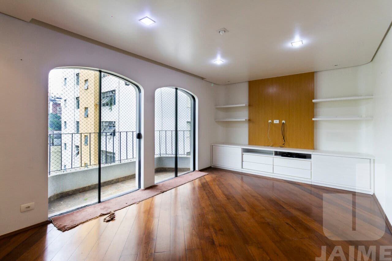 Apartamento de 3 dormitórios na R Doutor Veiga Filho — Santa Cecília, São Paulo - foto 2