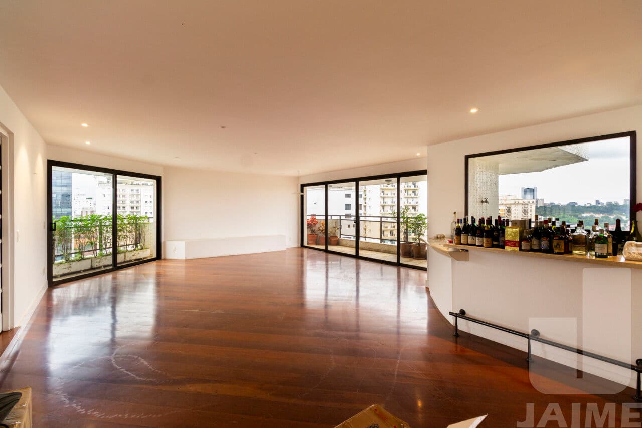 Apartamento de 4 dormitórios na R MANGABEIRAS — Higienópolis, São Paulo - foto 3