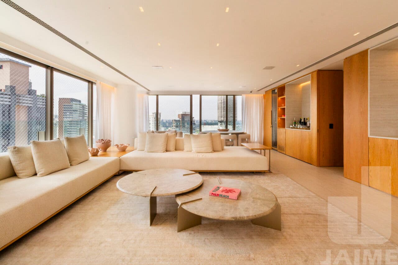 Apartamento de 4 dormitórios na R Alves Guimarães — Pinheiros, São Paulo - foto 2