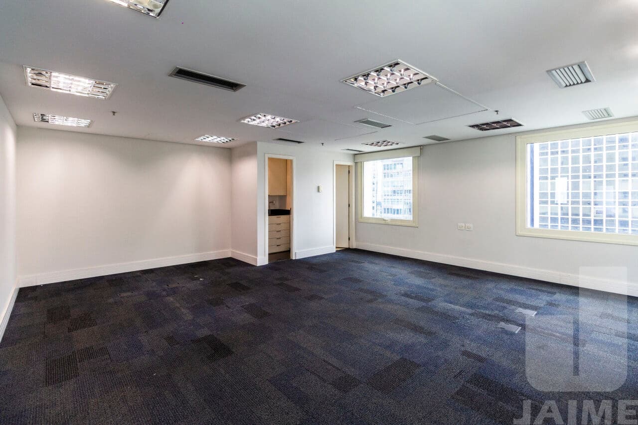 Comercial na AV Angélica — Consolação, São Paulo - foto 2