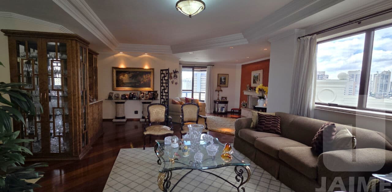 Apartamento de 5 dormitórios na R AIMBERÊ — Perdizes, São Paulo - foto 2