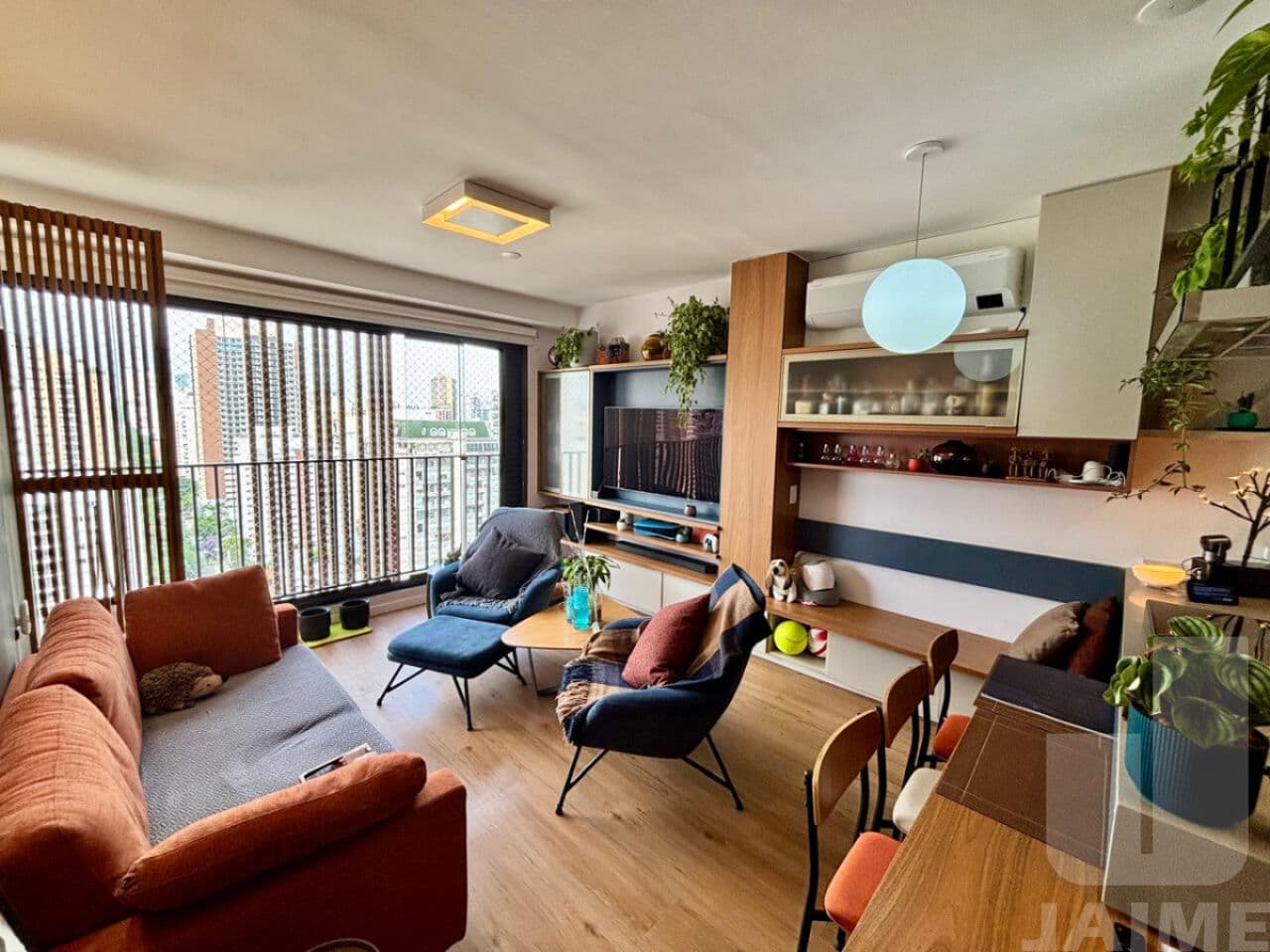 Apartamento de 2 dormitórios na R Aimberê — Perdizes, São Paulo