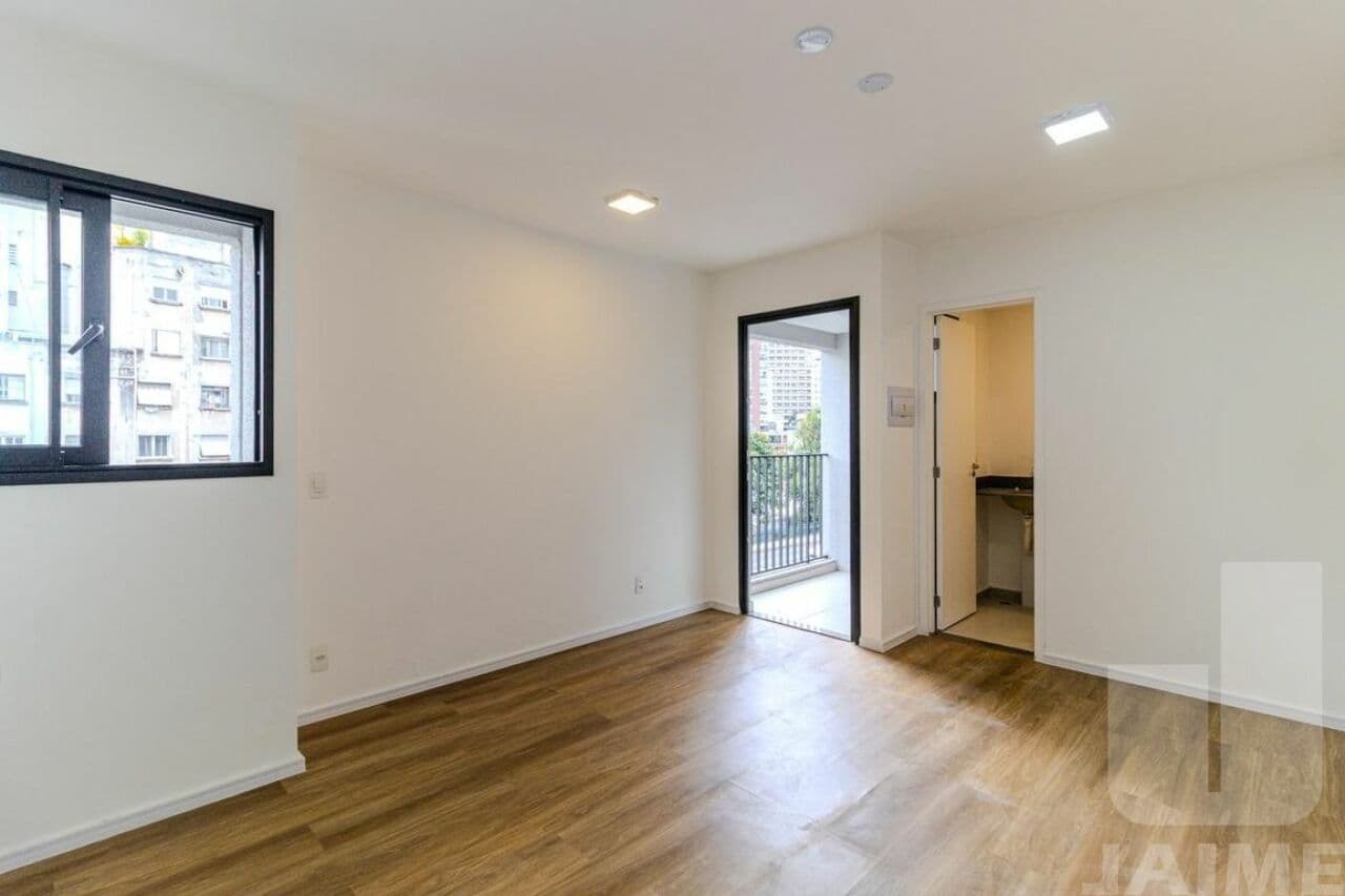 Apartamento de 1 dormitório na R Ana Cintra — Campos Elíseos, São Paulo