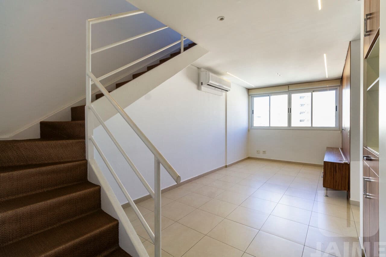Apartamento de 2 dormitórios na R MARTIM FRANCISCO — Higienópolis, São Paulo - foto 1
