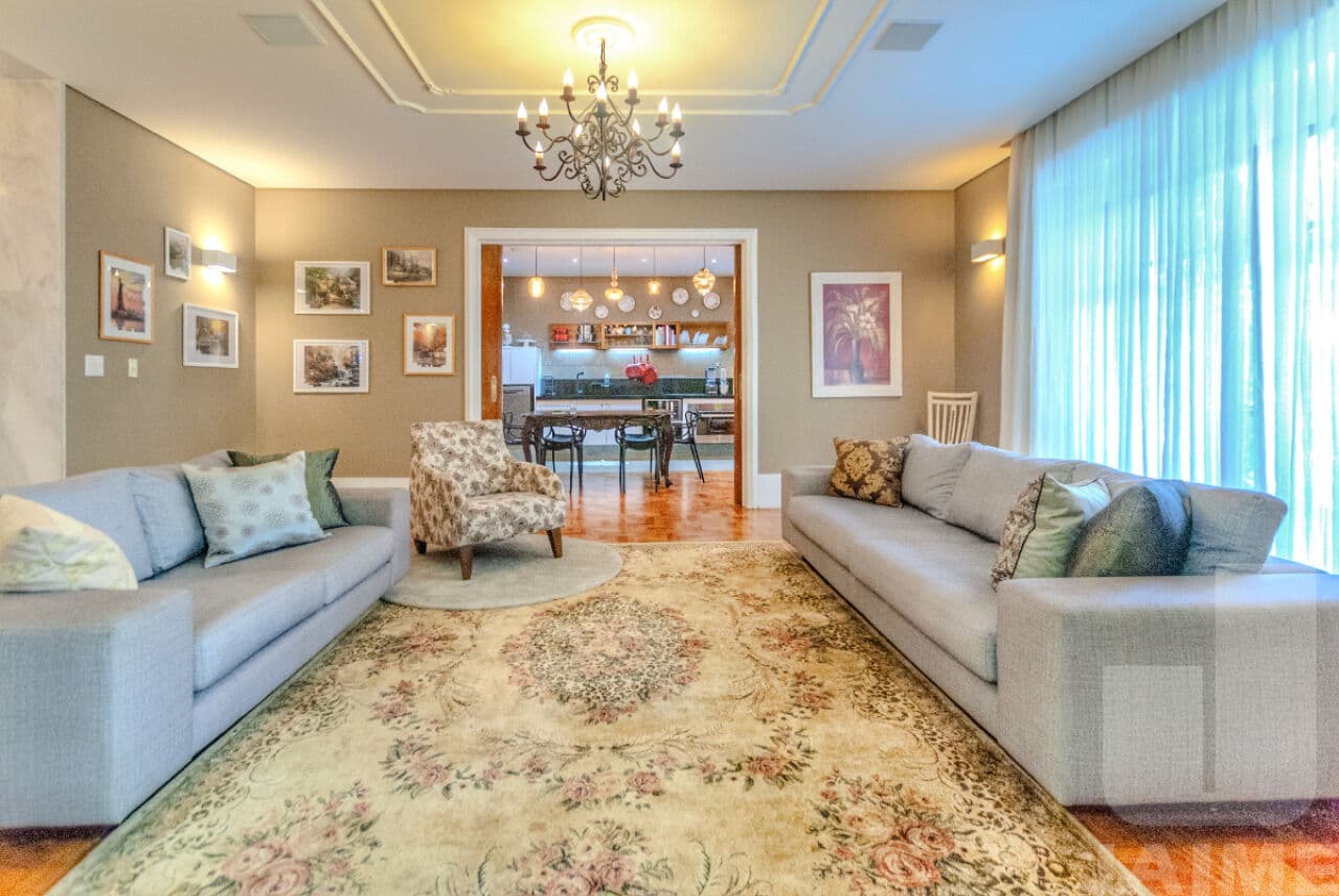 Apartamento de 5 dormitórios na R Treze de Maio — Bela Vista, São Paulo