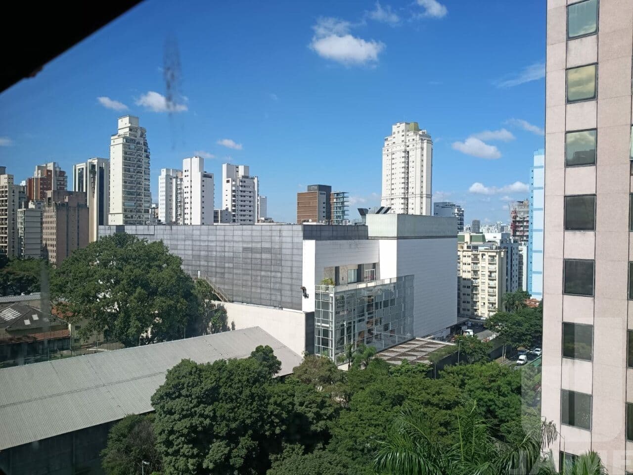 Comercial na AV Nove de Julho — Jardins, São Paulo - foto 4