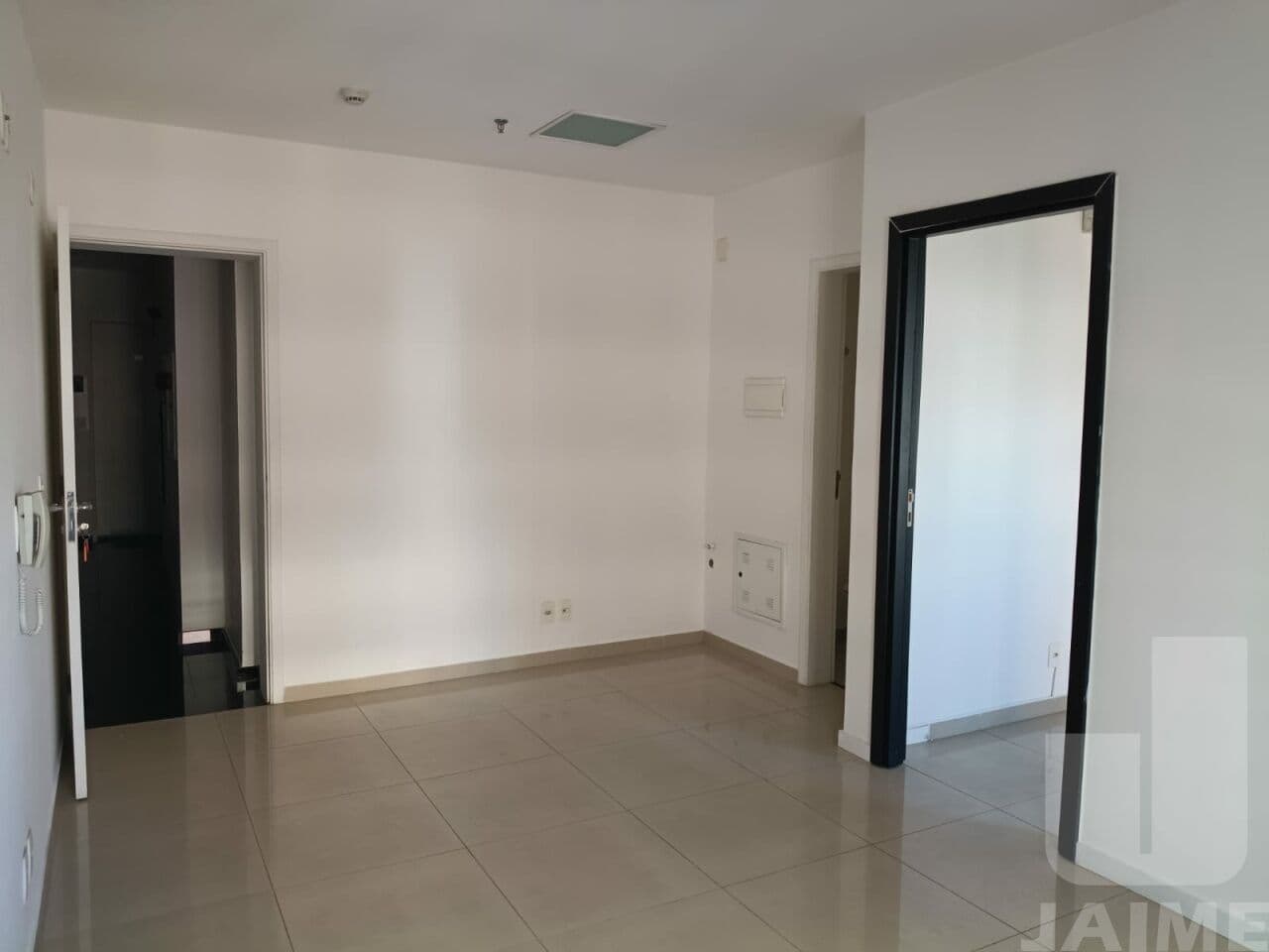 Comercial na AV Nove de Julho — Jardins, São Paulo - foto 5