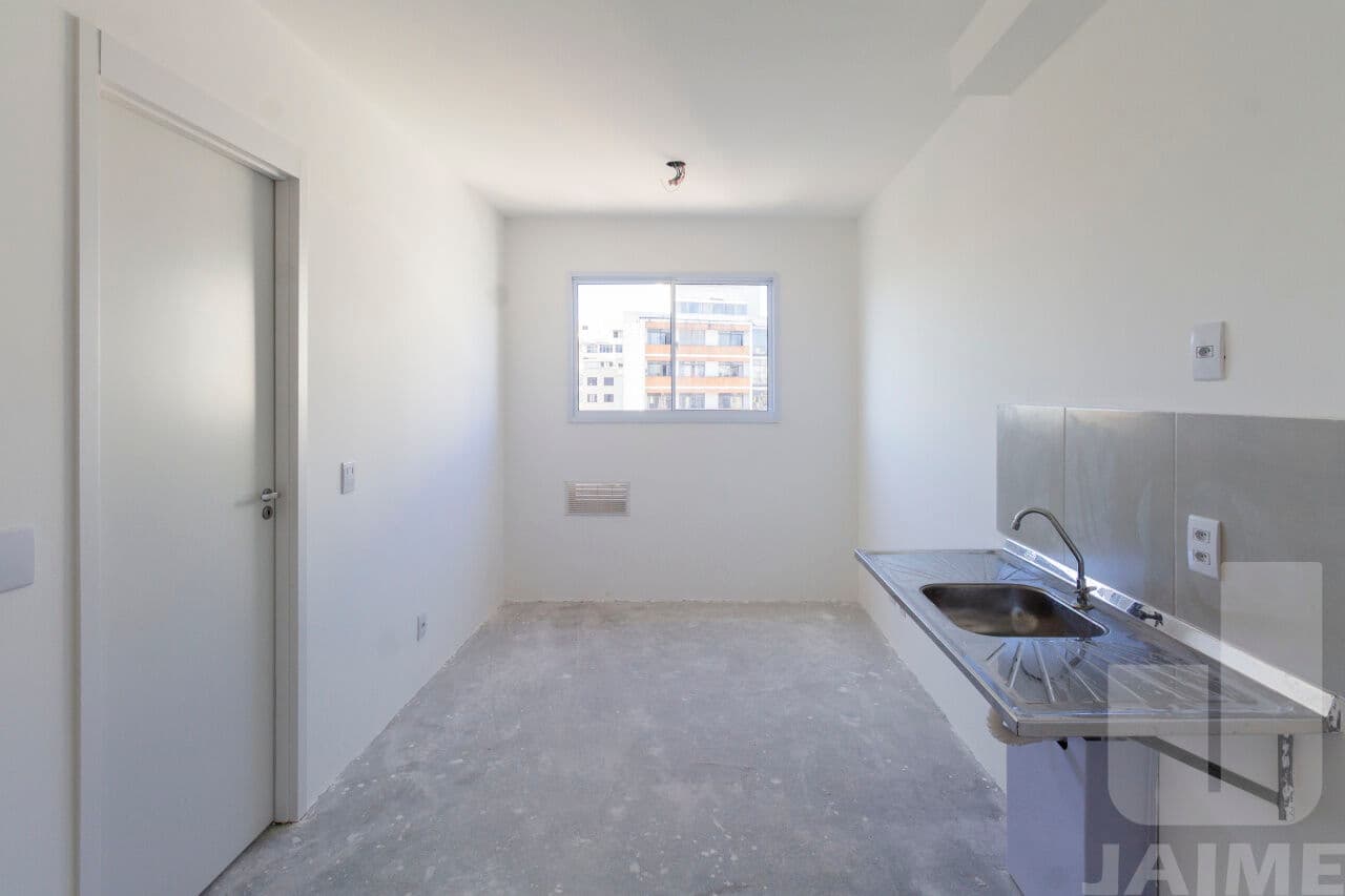 Apartamento de 1 dormitório na R Brigadeiro Galvão — Santa Cecília, São Paulo