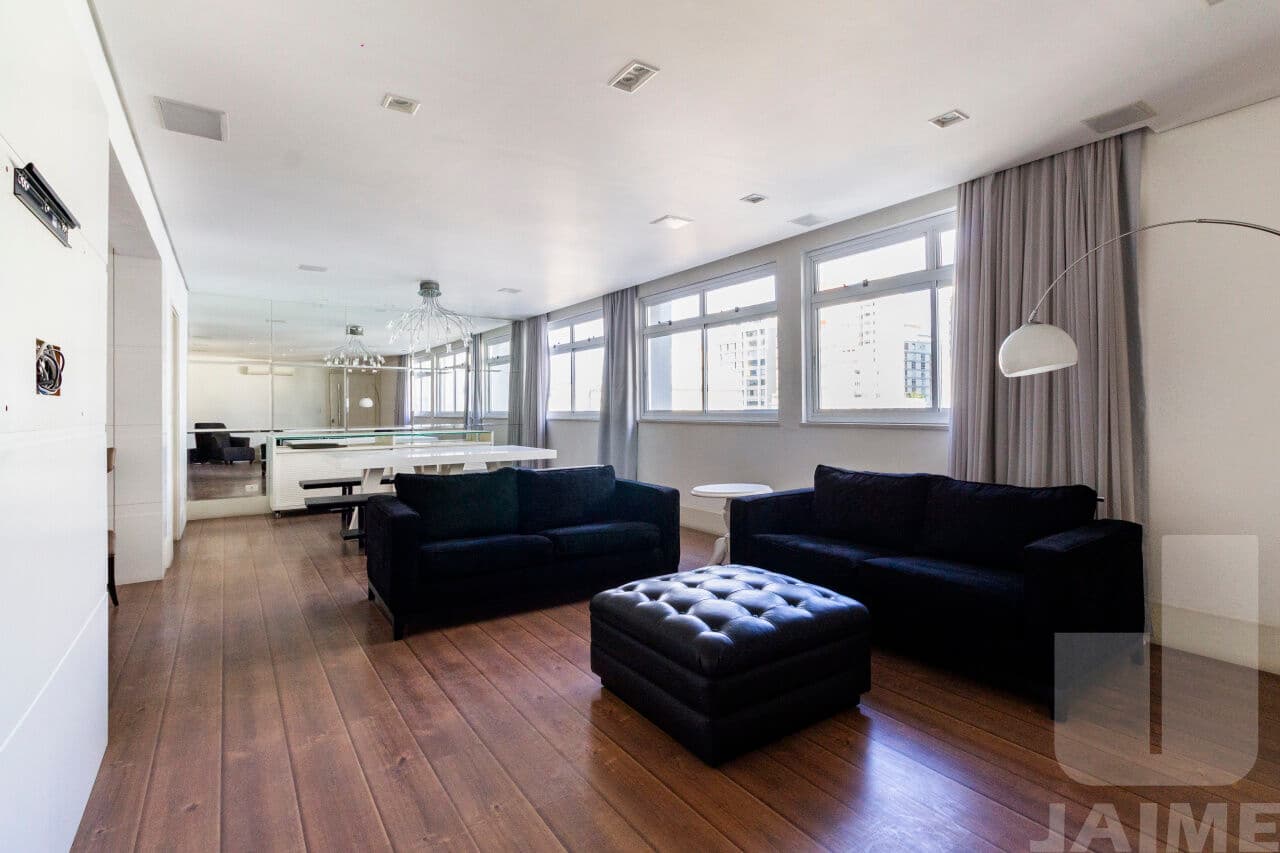 Apartamento em Cerqueira César