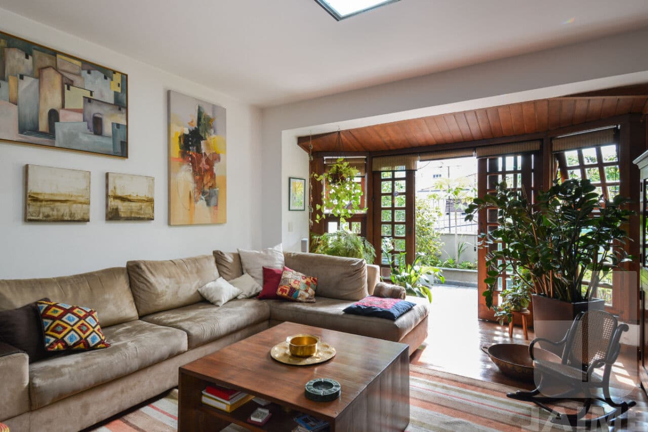 Casa de 4 dormitórios na R Apinajés — Sumaré, São Paulo - foto 4
