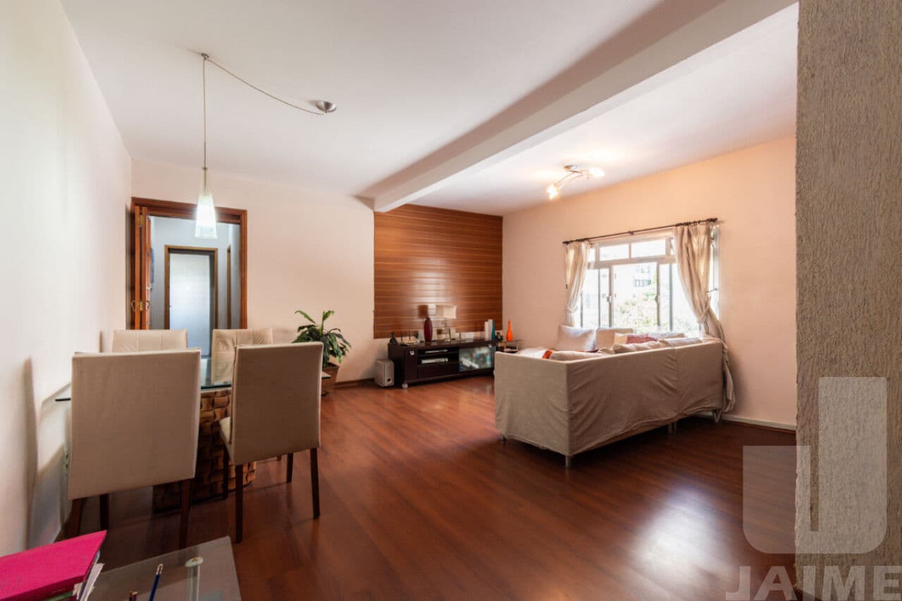 Apartamento de 2 dormitórios na R Bartira — Perdizes, São Paulo
