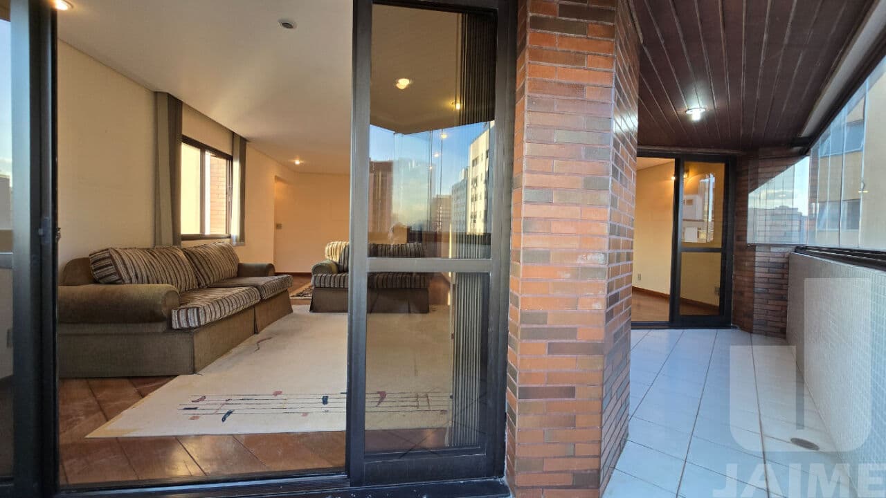 Apartamento de 4 dormitórios na R Paraguassu — Perdizes, São Paulo - foto 2