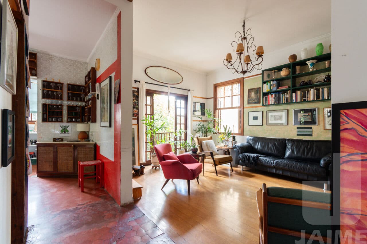 Casa de 5 dormitórios na R Bragança — Pacaembu, São Paulo - foto 2