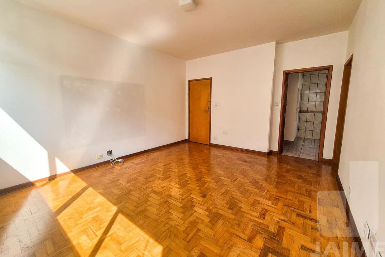 Apartamento de 2 dormitórios na R Maceió — Consolação, São Paulo