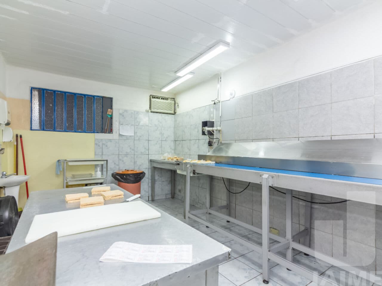 Comercial de 4 dormitórios na R Salto Grande — Sumaré, São Paulo - foto 2