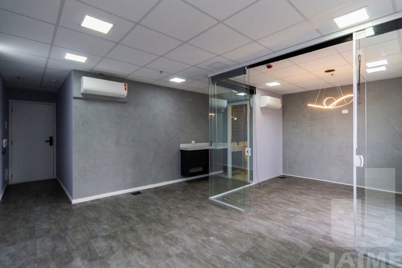 Comercial na AV Marquês de São Vicente — Várzea da Barra Funda, São Paulo - foto 4