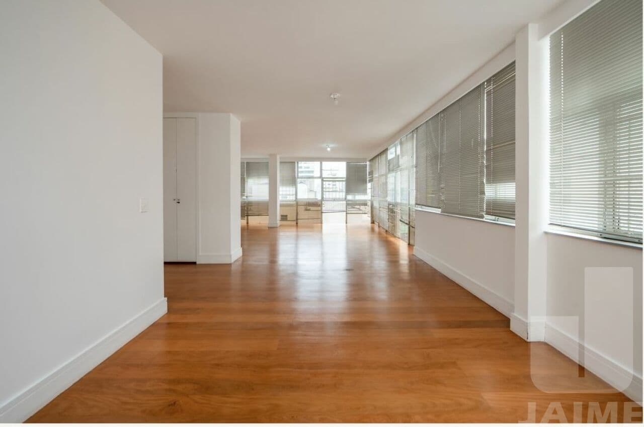 Apartamento de 3 dormitórios na R Emílio de Menezes — Higienópolis, São Paulo - foto 2
