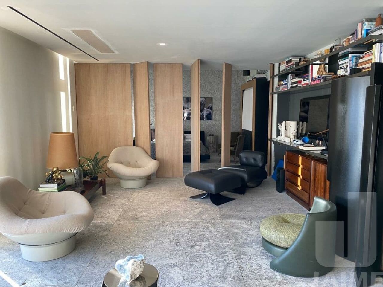 Apartamento de 3 dormitórios na R Oscar Freire — Cerqueira César, São Paulo - foto 4