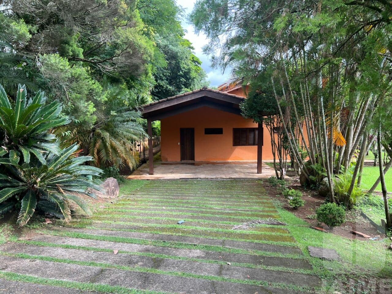 Casa em Estância Parque de Atibaia