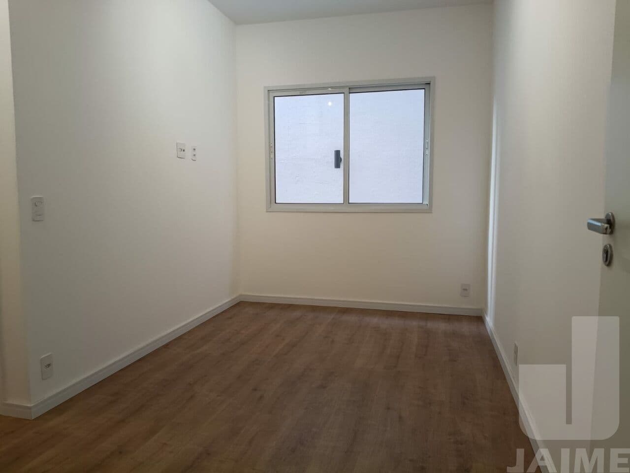 Apartamento de 1 dormitório na R Lopes de Oliveira — Barra Funda, São Paulo