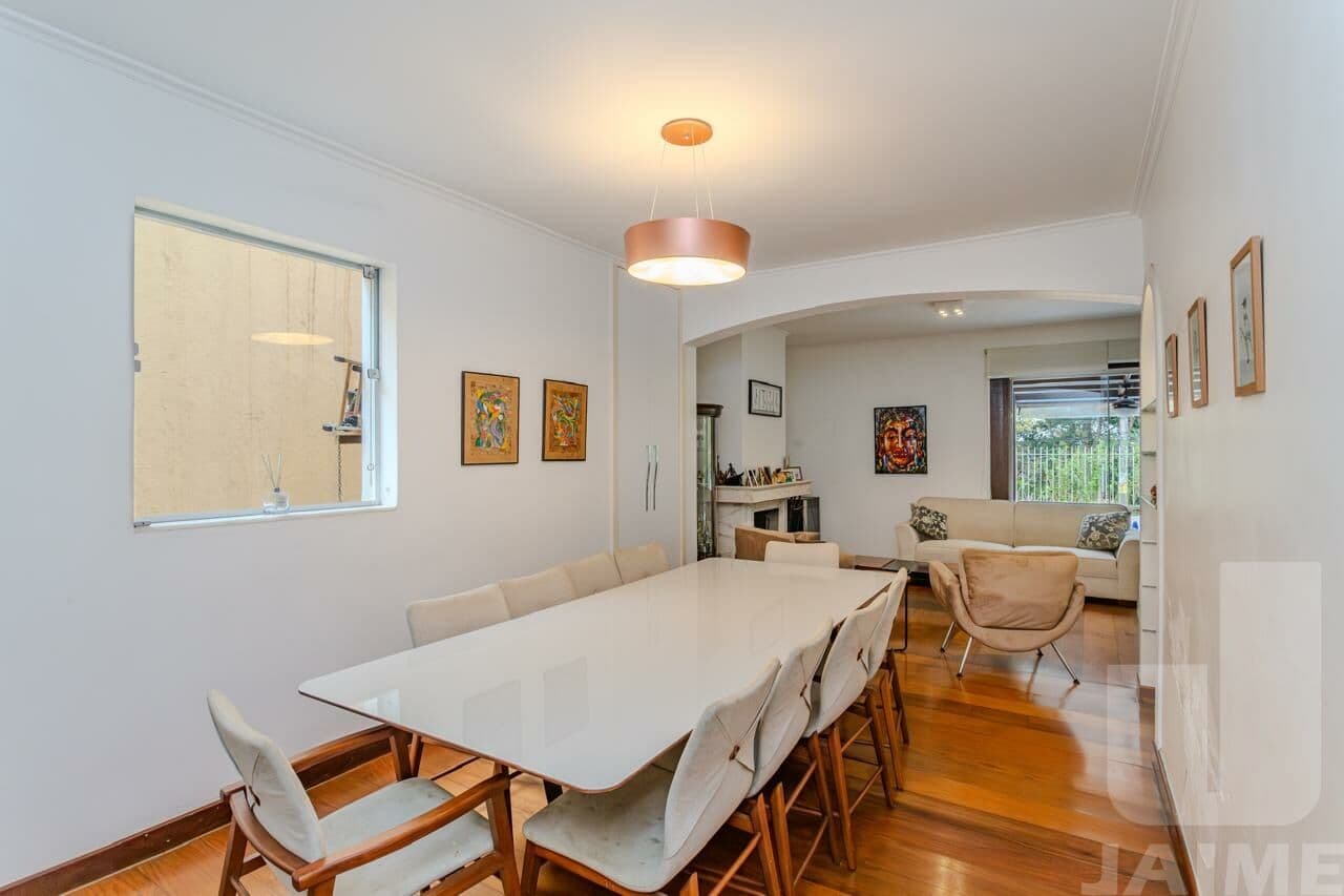 Casa de 4 dormitórios na R Bauru — Pacaembu, São Paulo - foto 4