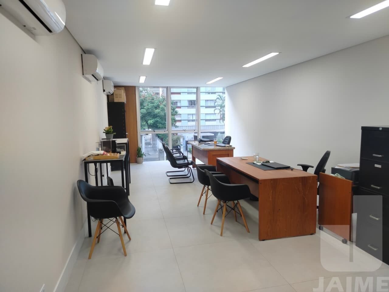 Comercial em Consolação