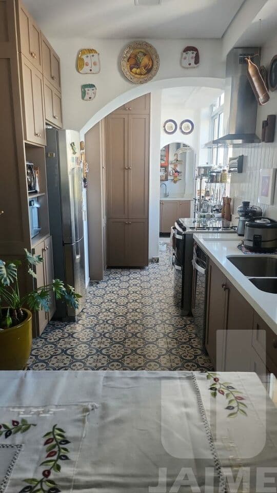 Apartamento de 2 dormitórios na R Safira — Aclimação, São Paulo - foto 4