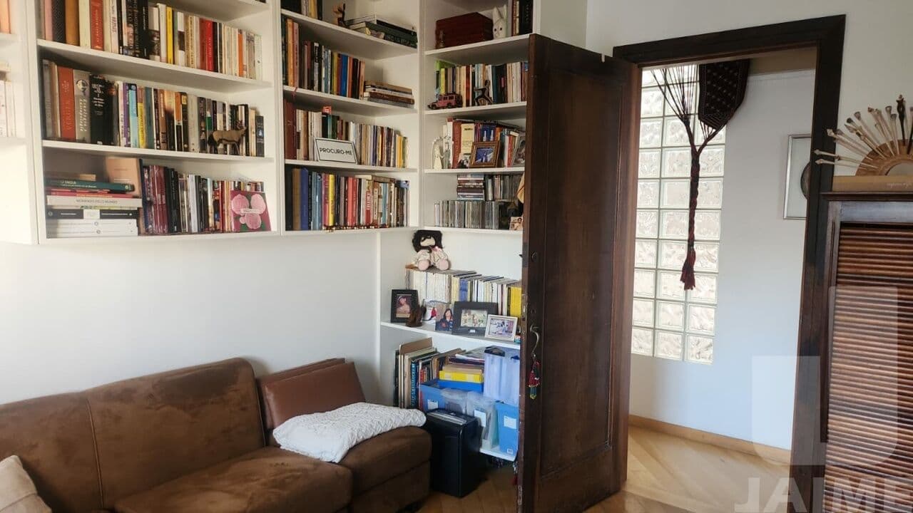 Apartamento de 2 dormitórios na R Safira — Aclimação, São Paulo - foto 3
