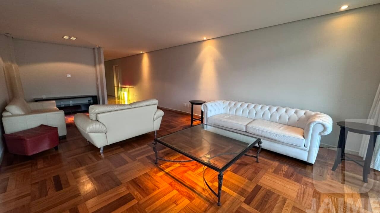 Apartamento de 3 dormitórios na R Doutor Albuquerque Lins — Santa Cecília, São Paulo - foto 2