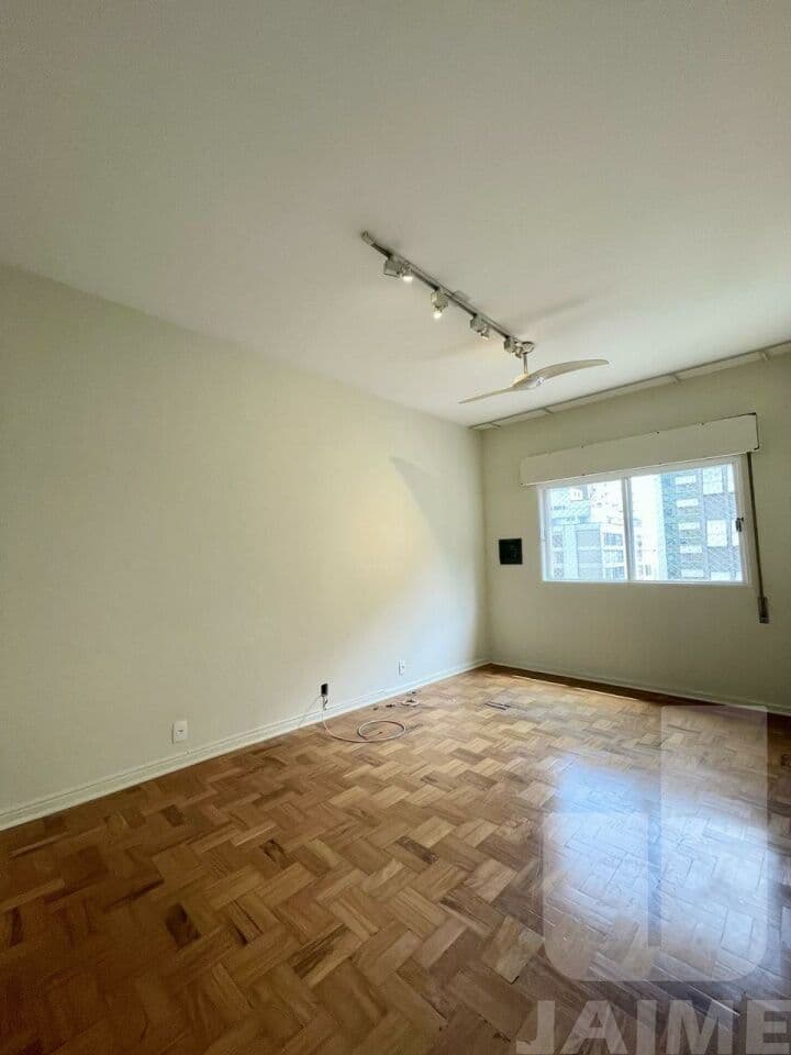 Apartamento de 3 dormitórios na AL Fernão Cardim — Jardim Paulista, São Paulo - foto 2
