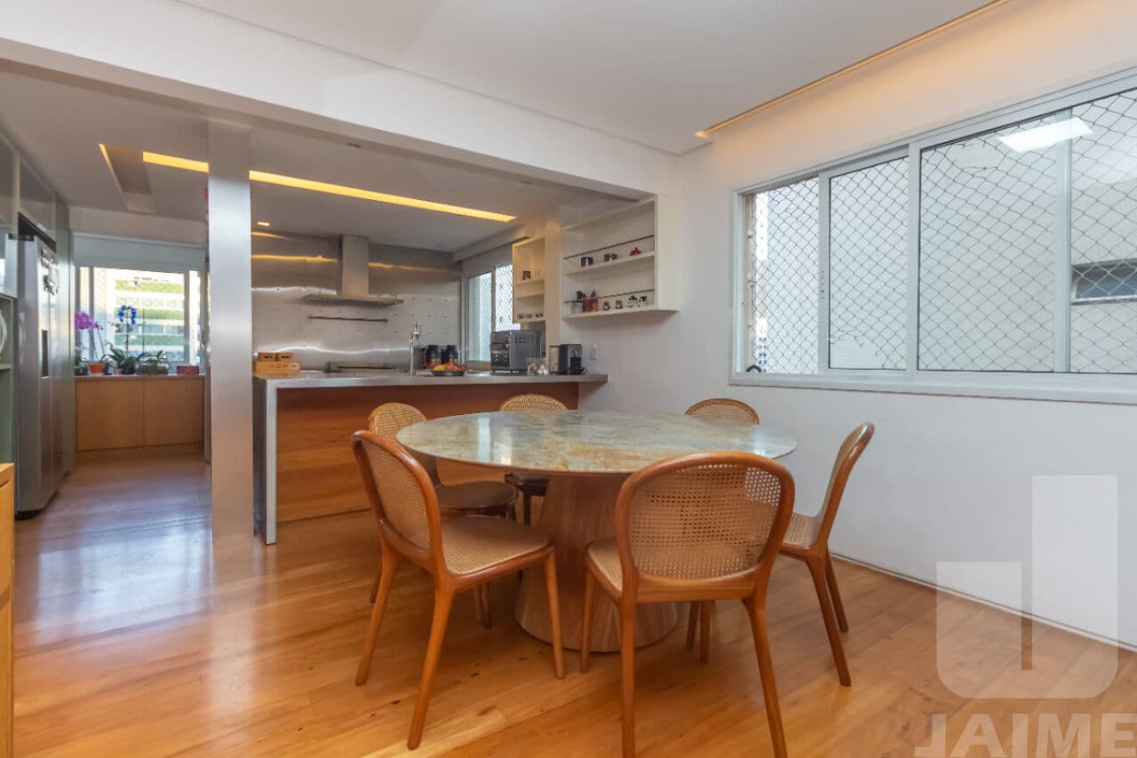 Apartamento em Itaim Bibi
