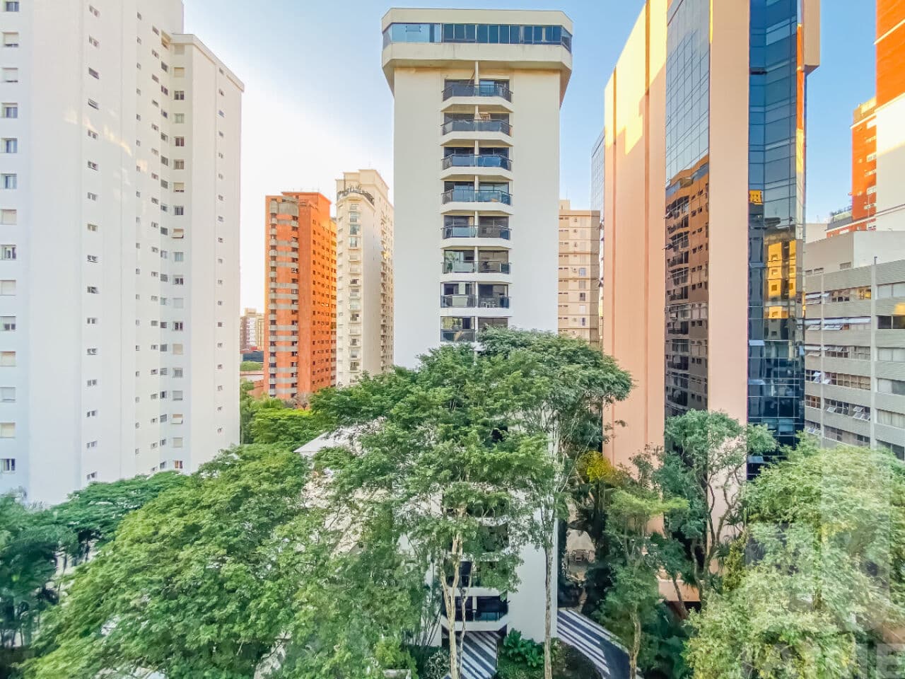 Apartamento de 3 dormitórios na R Jesuíno Arruda — Itaim Bibi, São Paulo - foto 5