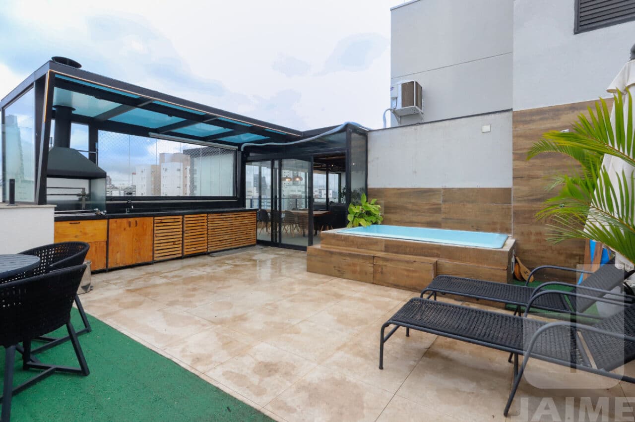 Apartamento de 3 dormitórios na R Havaí — Sumaré, São Paulo