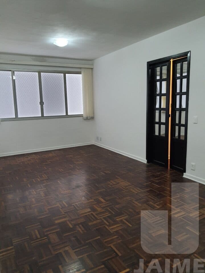 Apartamento em Cerqueira César