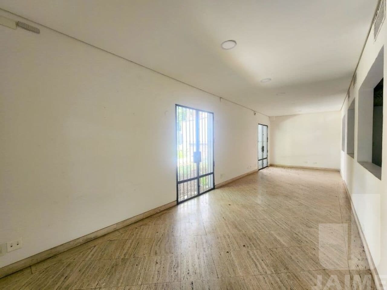 Comercial na R João Lourenço — Vila Nova Conceição, São Paulo - foto 2