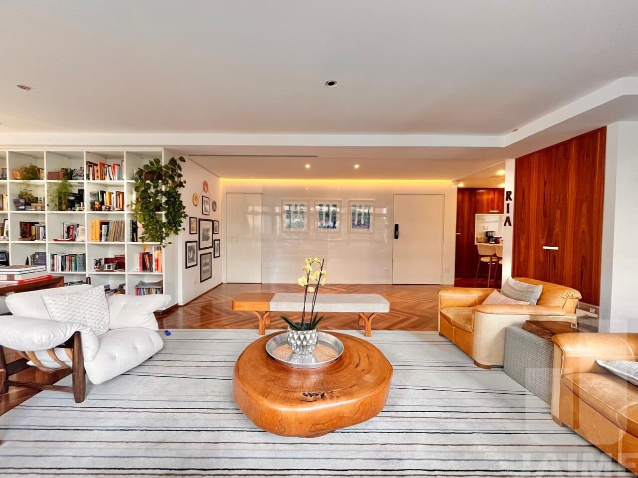 Apartamento de 4 dormitórios na AL Joaquim Eugênio de Lima — Jardim Paulista, São Paulo - foto 2
