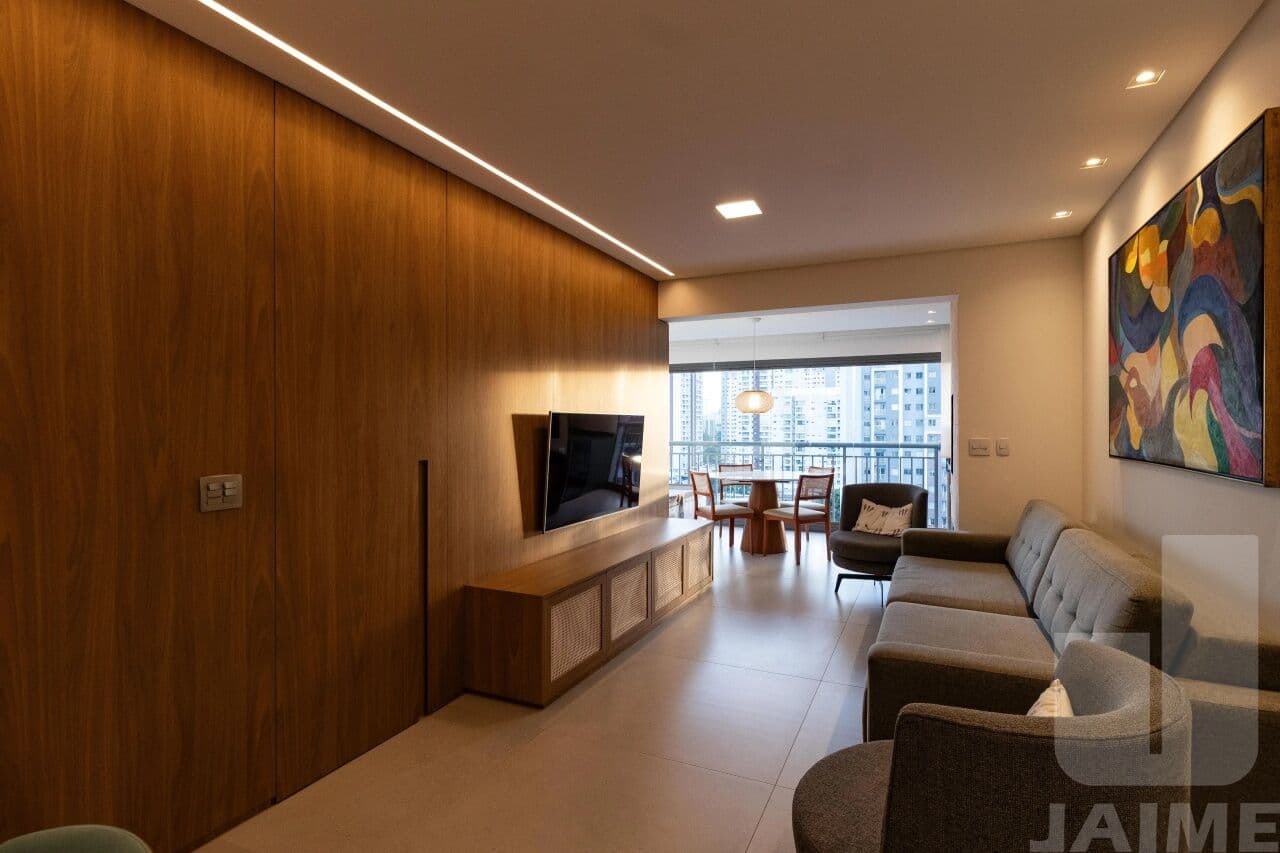 Apartamento de 3 dormitórios na R Anhangüera — Barra Funda, São Paulo