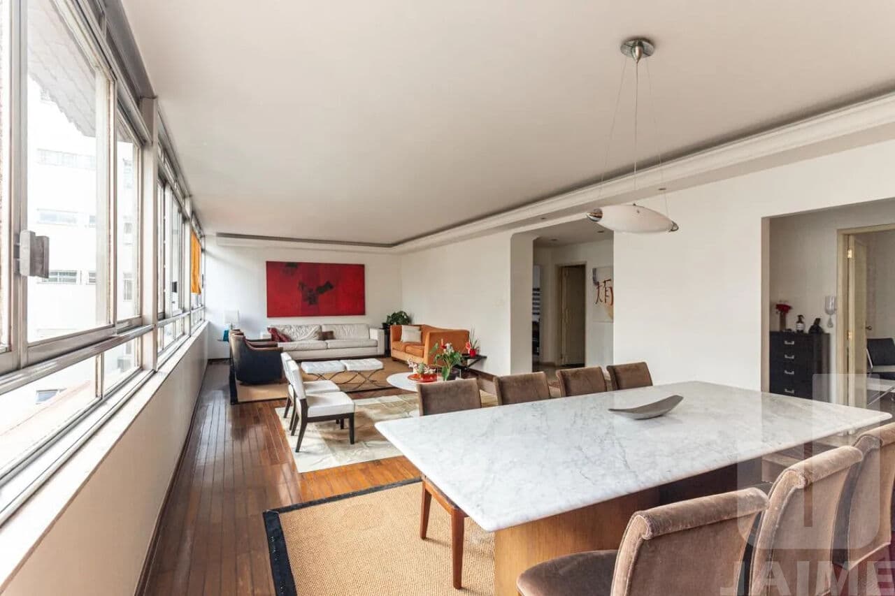 Apartamento de 3 dormitórios na R Maranhão — Higienópolis, São Paulo