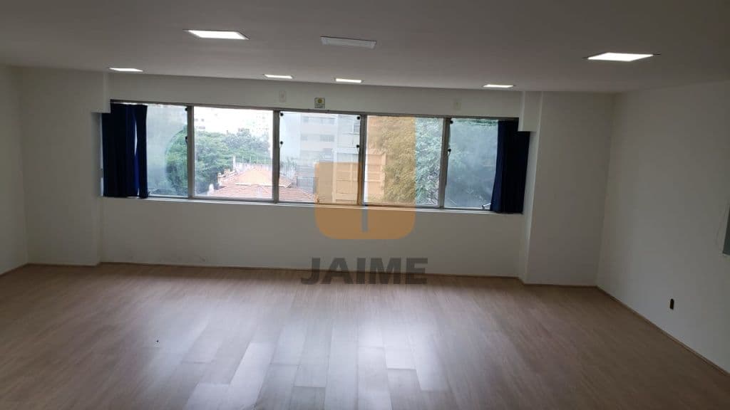 Comercial em Cidade Júlia
