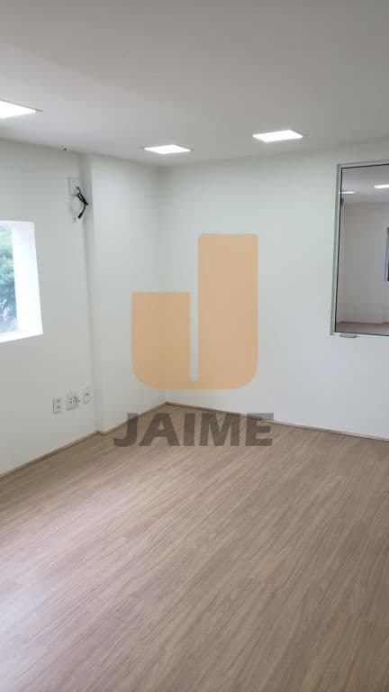 Comercial na R BELA CINTRA — Cidade Júlia, São Paulo - foto 4