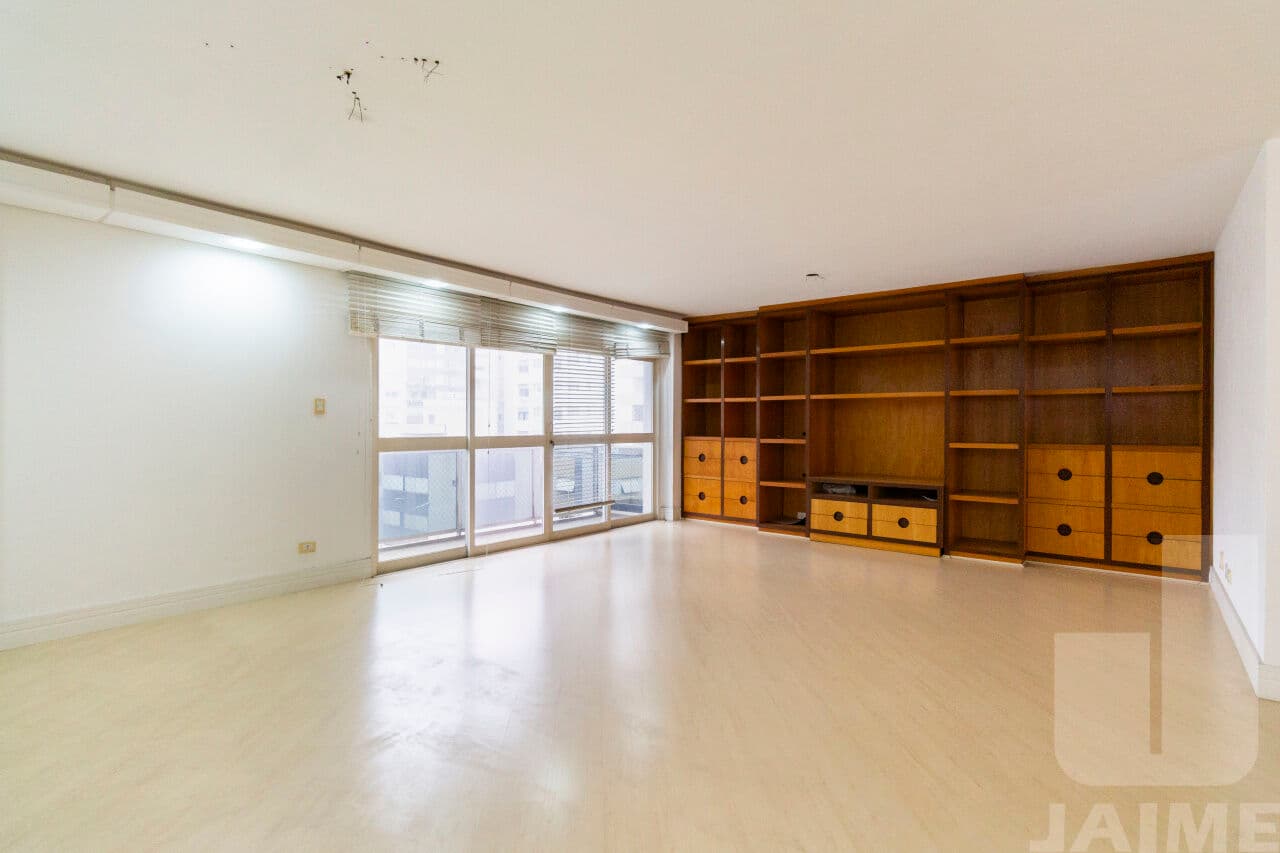 Apartamento de 3 dormitórios na R DOUTOR BRASÍLIO MACHADO — Higienópolis, São Paulo - foto 1