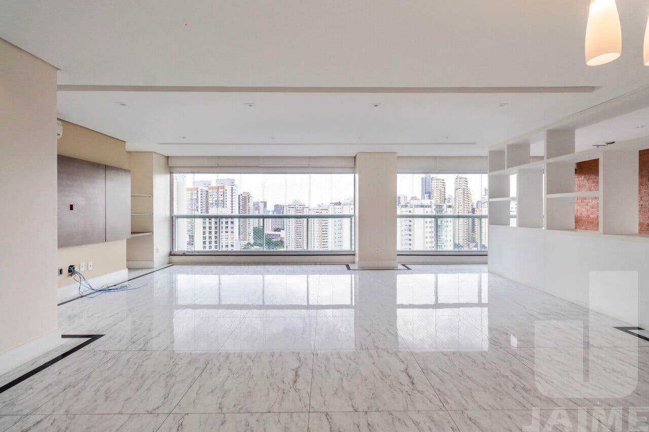 Apartamento de 3 dormitórios na R FÁBIA — Vila Romana, São Paulo - foto 2