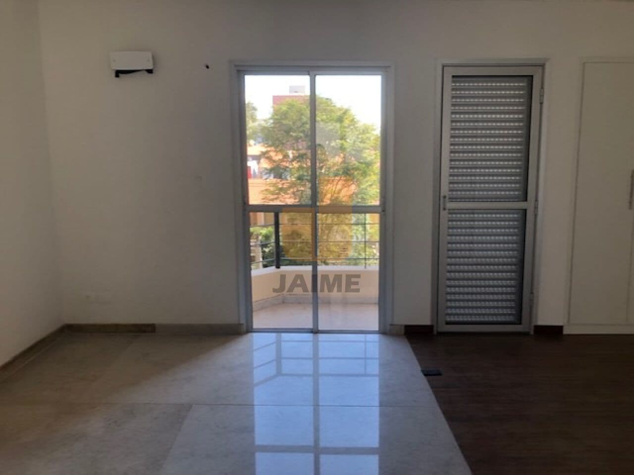 Apartamento de 1 dormitório na R AIMBERÊ — Sumaré, São Paulo - foto 2
