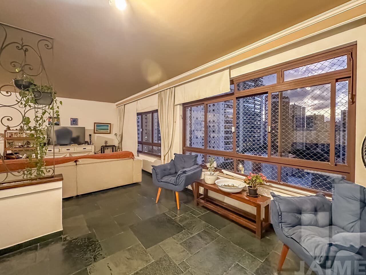 Apartamento de 4 dormitórios na R IPEROIG — Perdizes, São Paulo