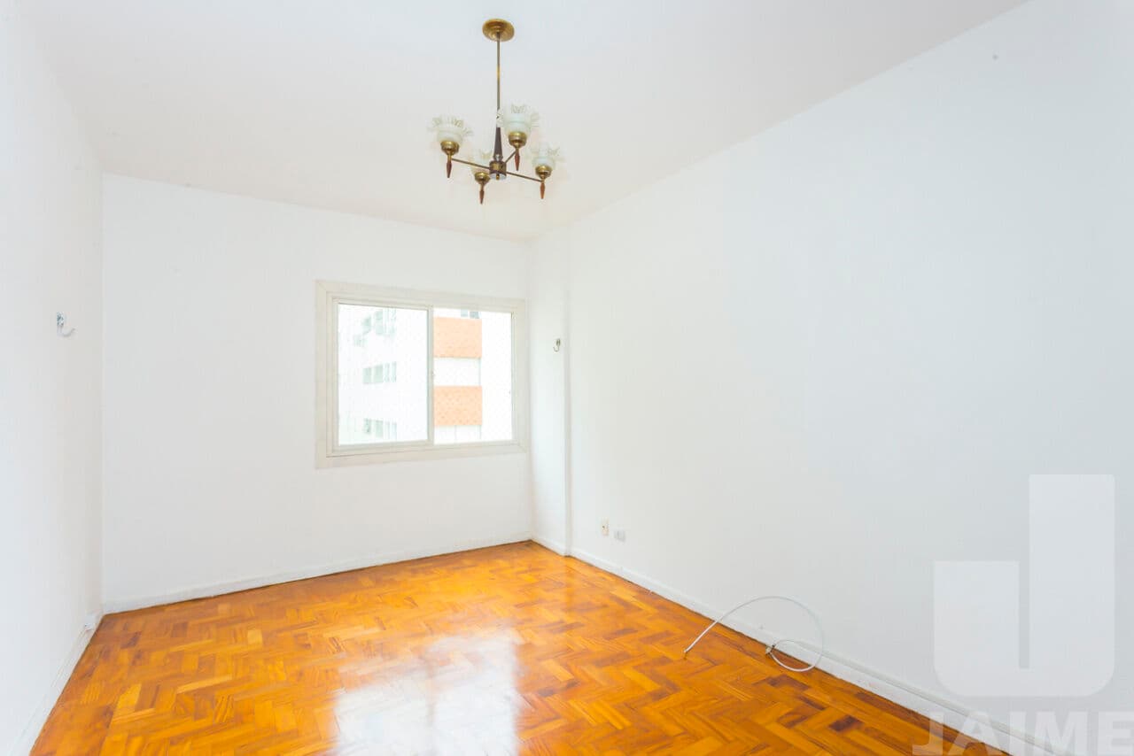 Apartamento de 1 dormitório na R ROSA E SILVA — Higienópolis, São Paulo - foto 1
